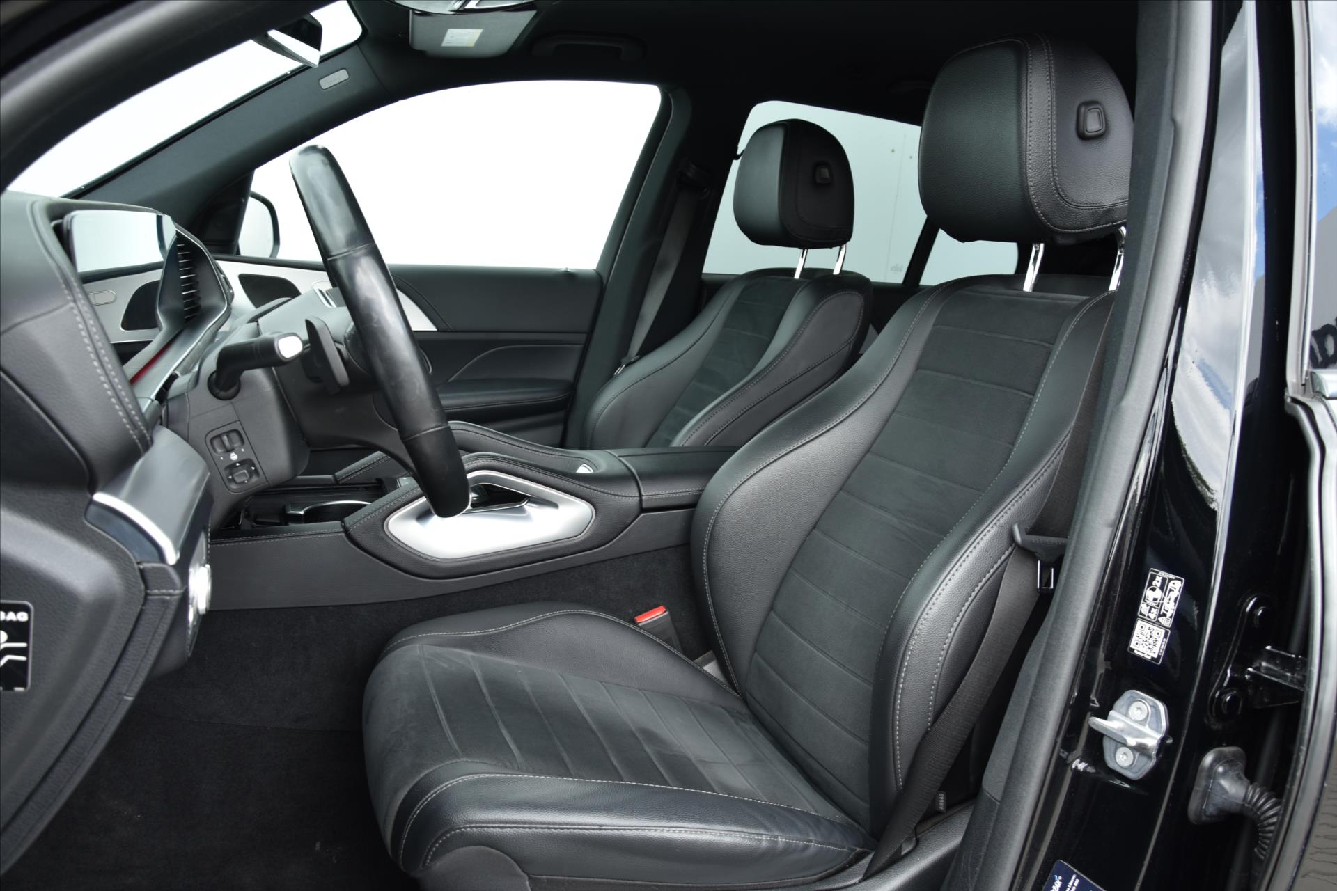 mercedes-benz-gle-400d-243kw-4matic-amg-cr - 9