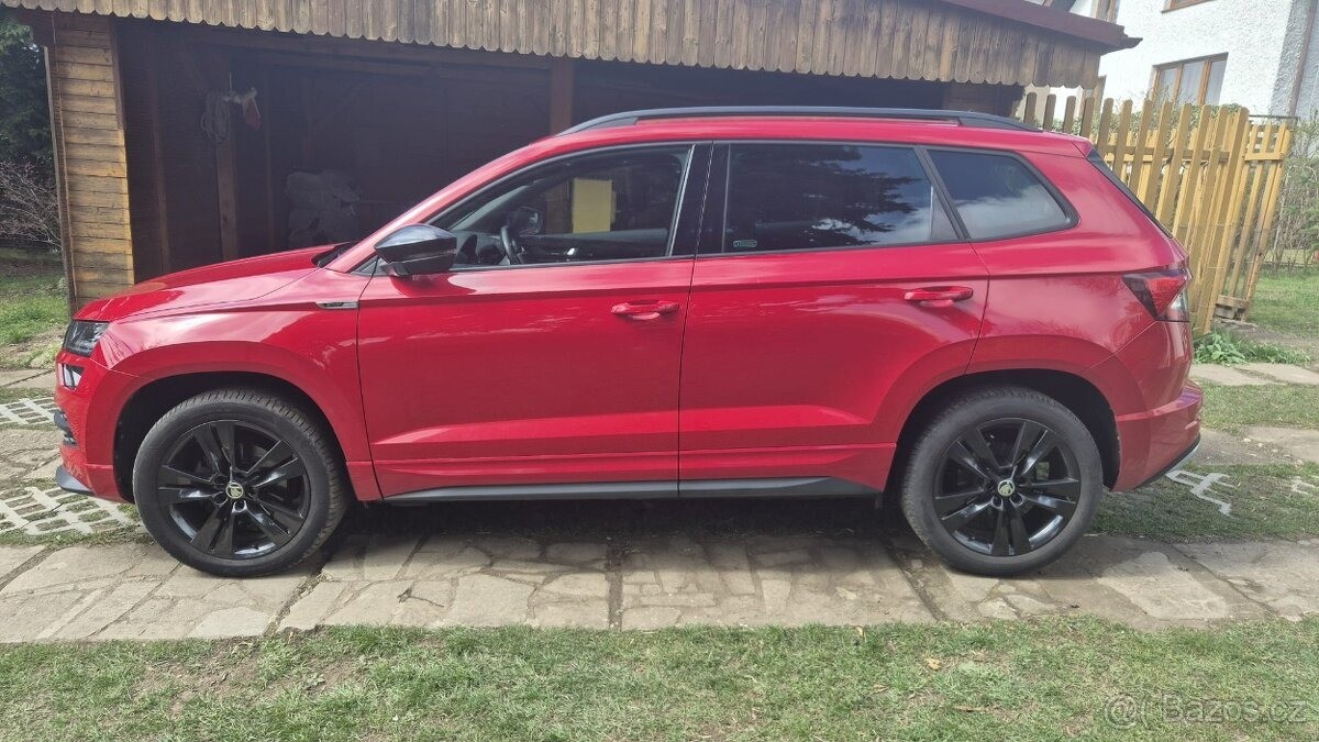 skoda-karoq-1-5-tsi-dsg-sportline - 5