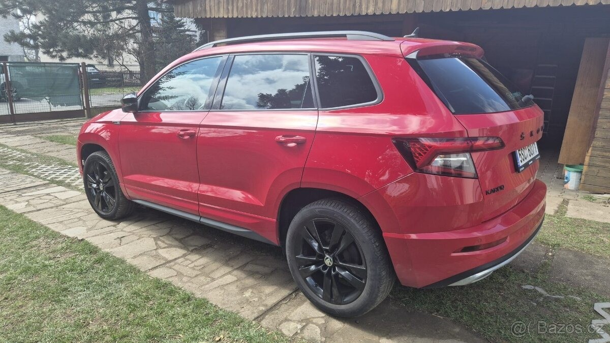 skoda-karoq-1-5-tsi-dsg-sportline - 8