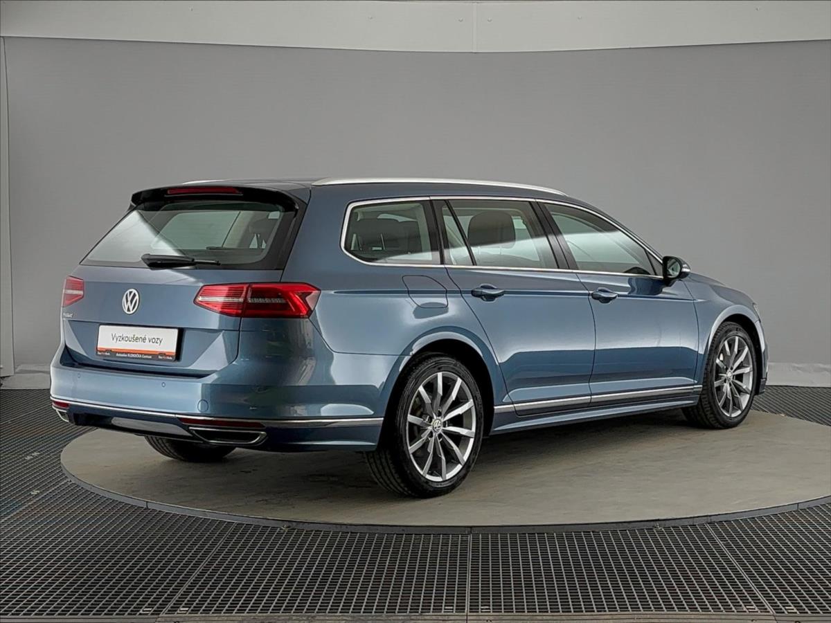 volkswagen-passat-2-0-tdi-r-line - 1