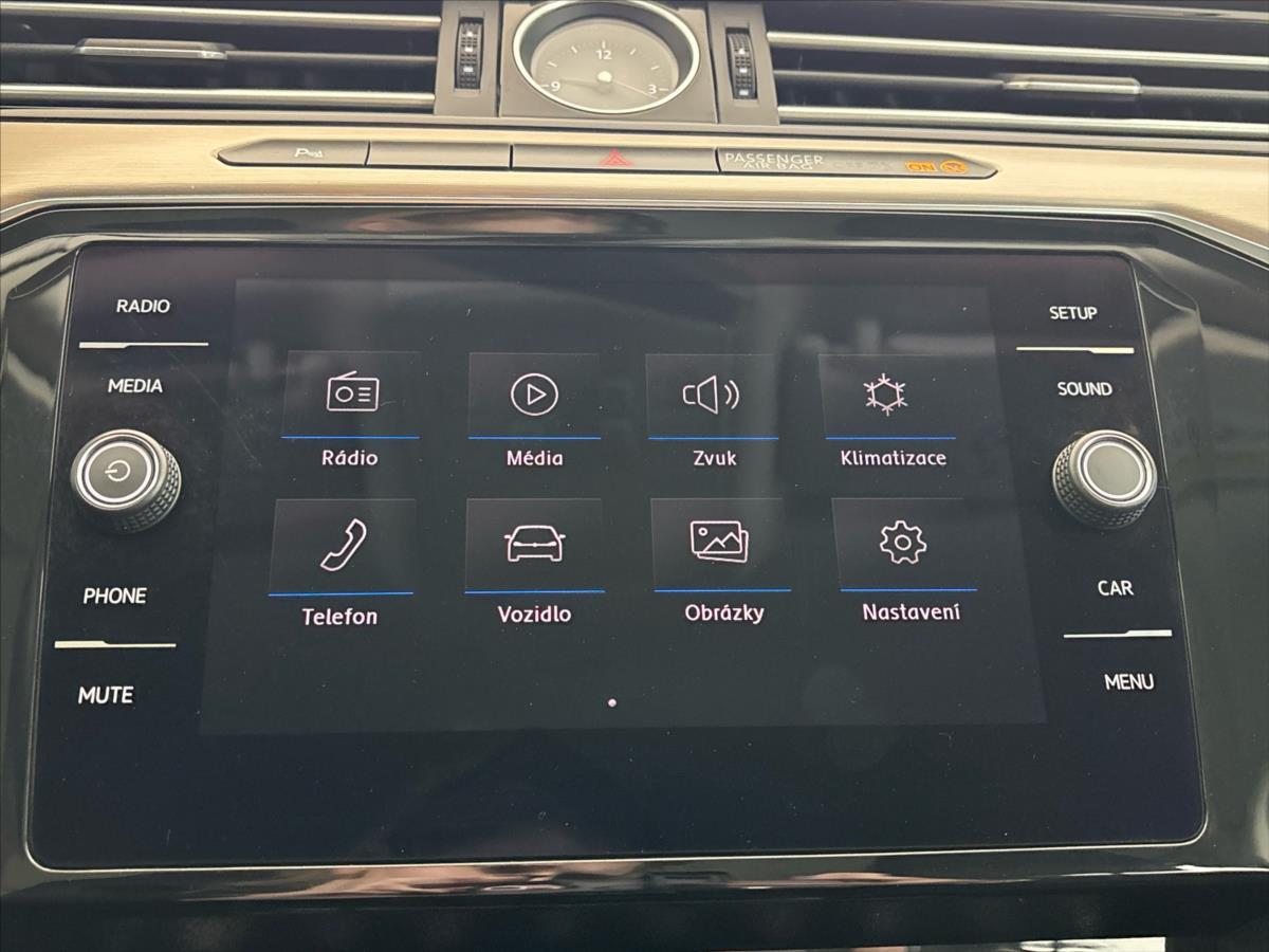 volkswagen-passat-2-0-tdi-r-line - 6