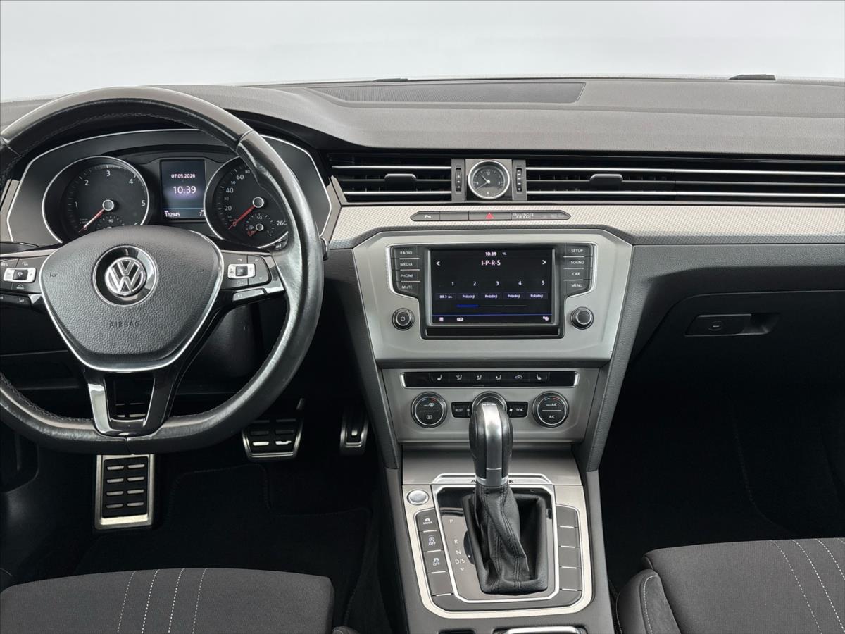 volkswagen-passat-2-0-tdi-alltrack-4motion-6dsg - 5