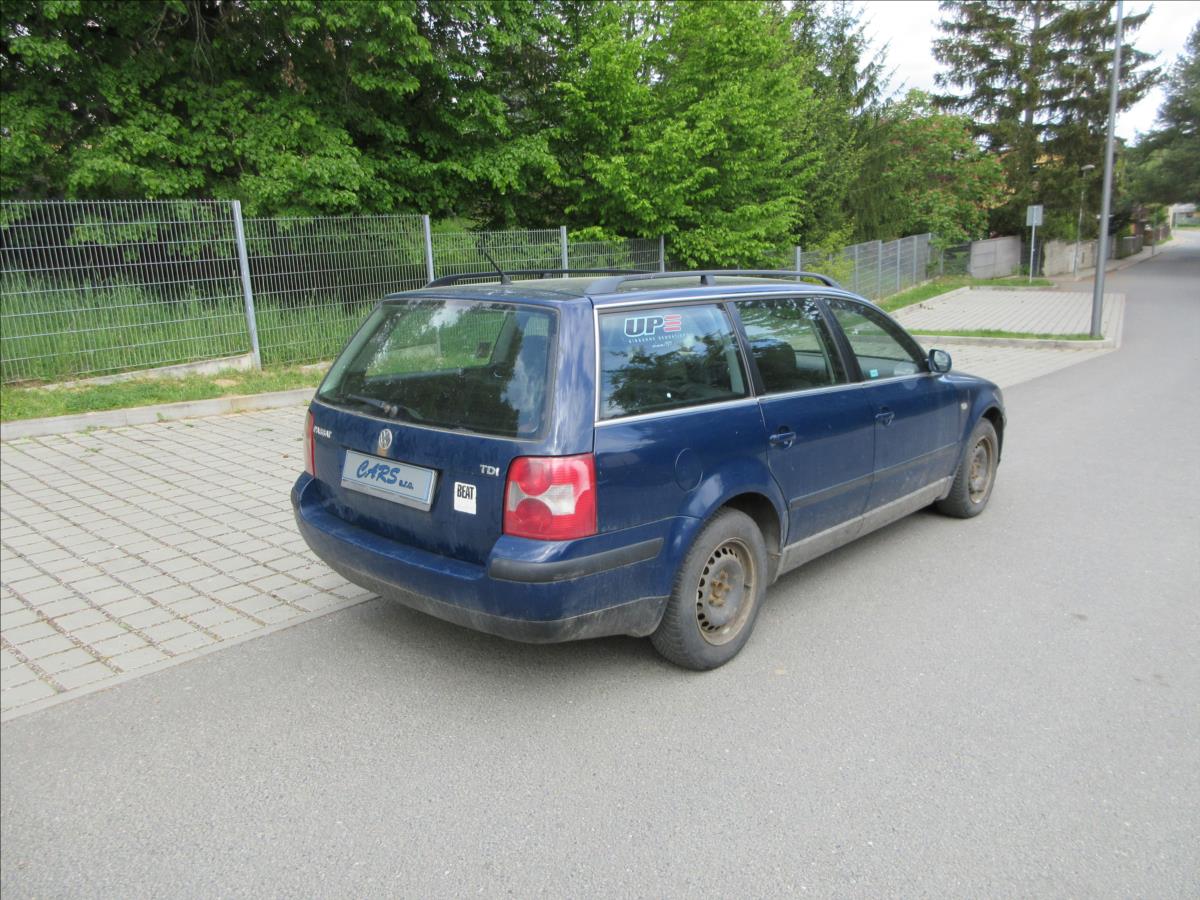 volkswagen-passat-1-9-tdi-klima-vyhr-sed - 8