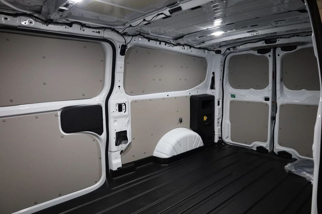 ford-transit-custom-340l2-trend-van - 8
