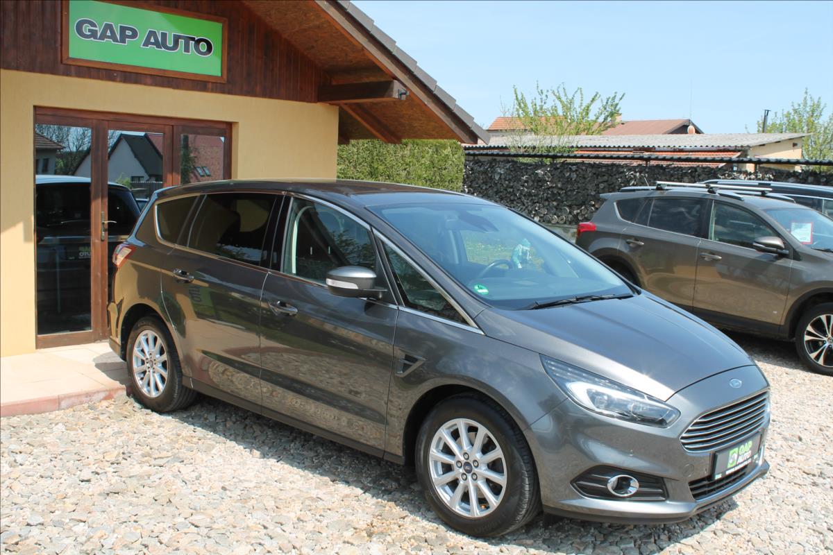 Ford S-MAX 2.0 TDCI 110kW TITANIUM Manuál
