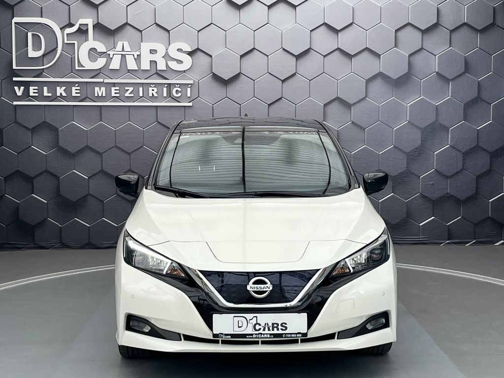 nissan-leaf-n-connecta-88-6-soh - 7