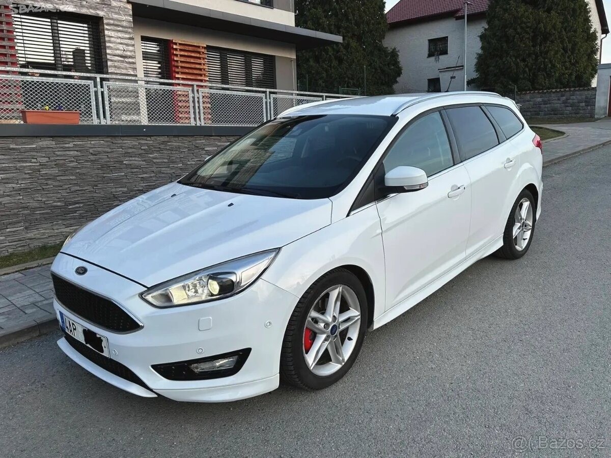 ford-focus-2-0-2015-st-tdi-automat - 3