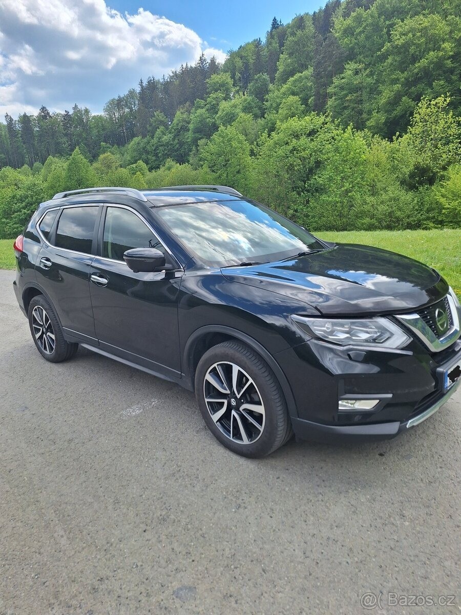 nissan-x-trail-2-0-dci-4x4-automat - 1