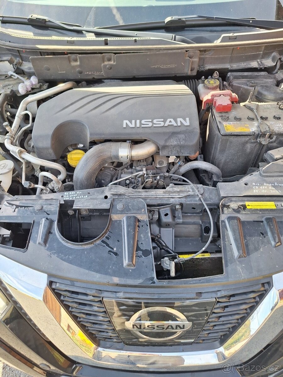 nissan-x-trail-2-0-dci-4x4-automat - 2