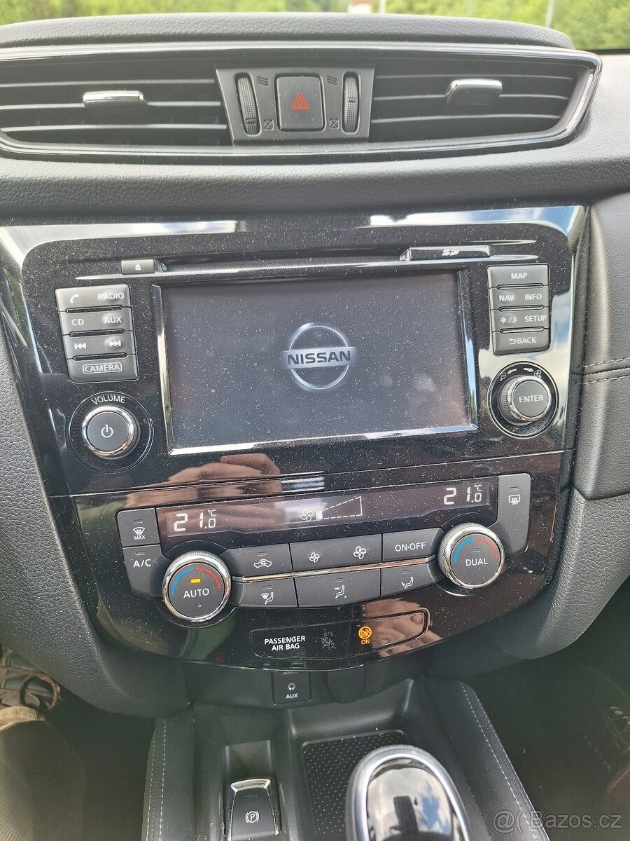 nissan-x-trail-2-0-dci-4x4-automat - 9