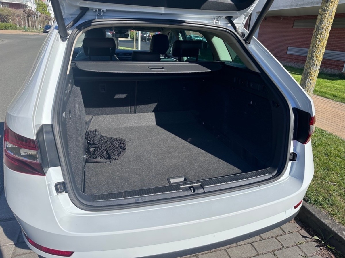 skoda-superb-2-0-iiii-combi-l-k-tdi - 5