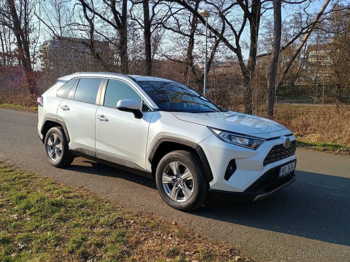 toyota-rav4-2-5 - 4