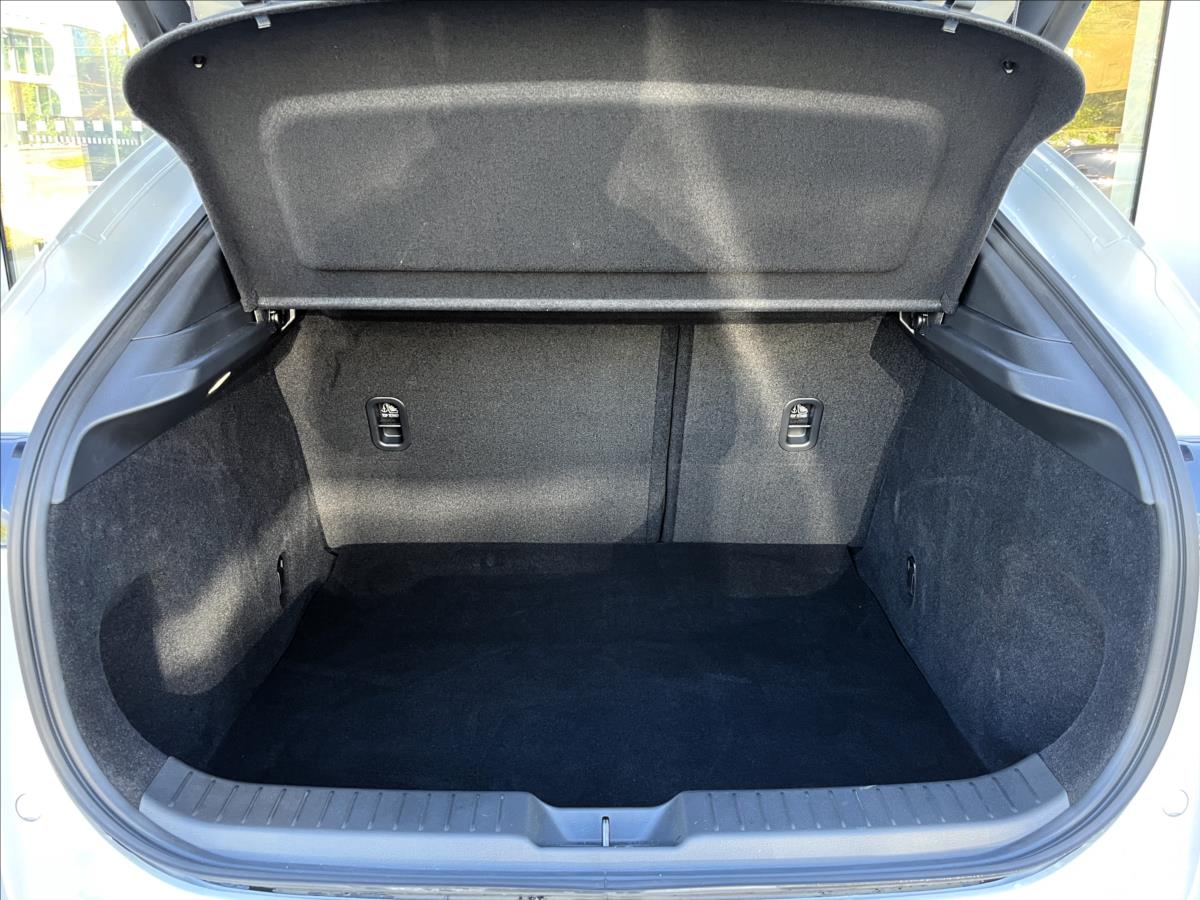 mazda-cx-30-2-5-l-g-140ps-6mt-fwd-centre-line-style - 4
