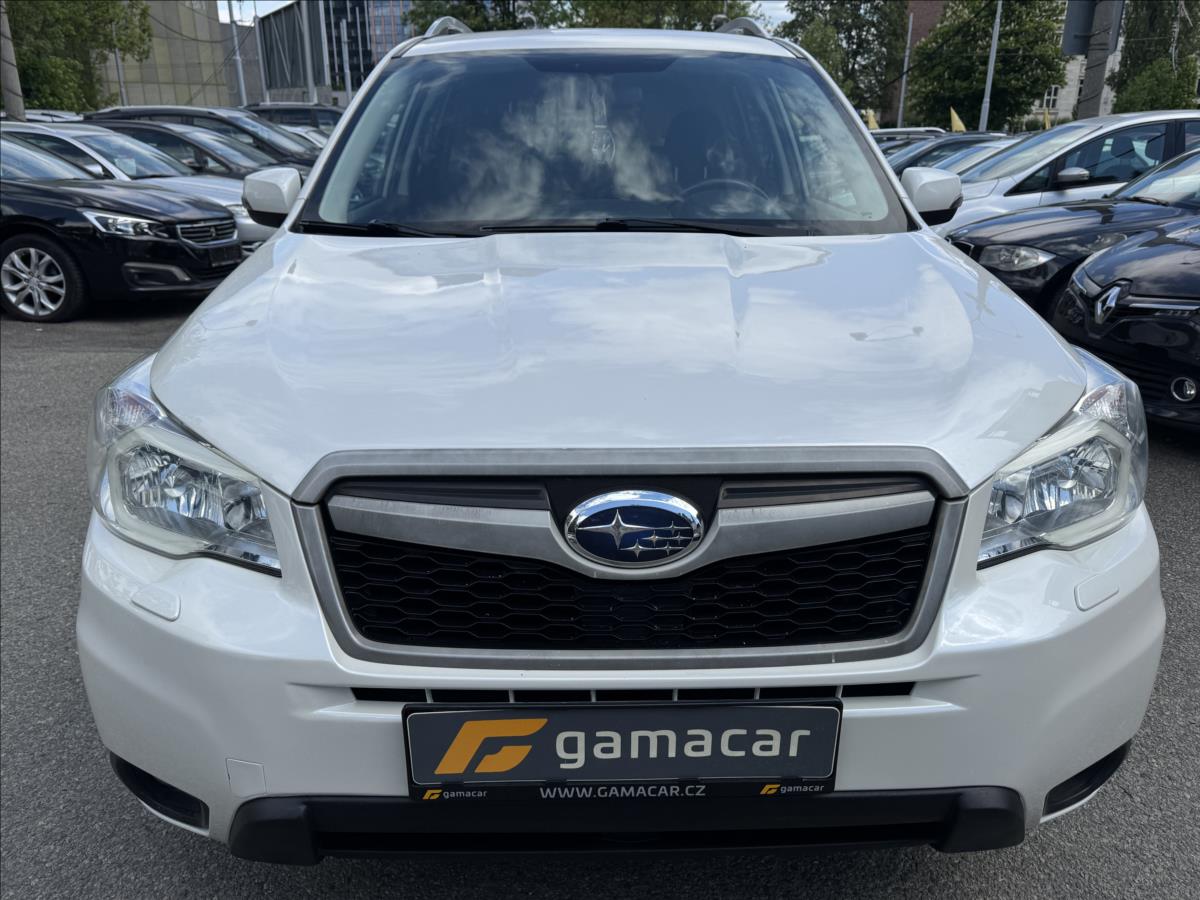 Subaru Forester 2,0 facelift+Xenon+Pefektni !
