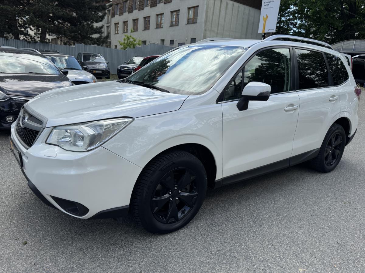 subaru-forester-2-0-facelift-xenon-pefektni - 2