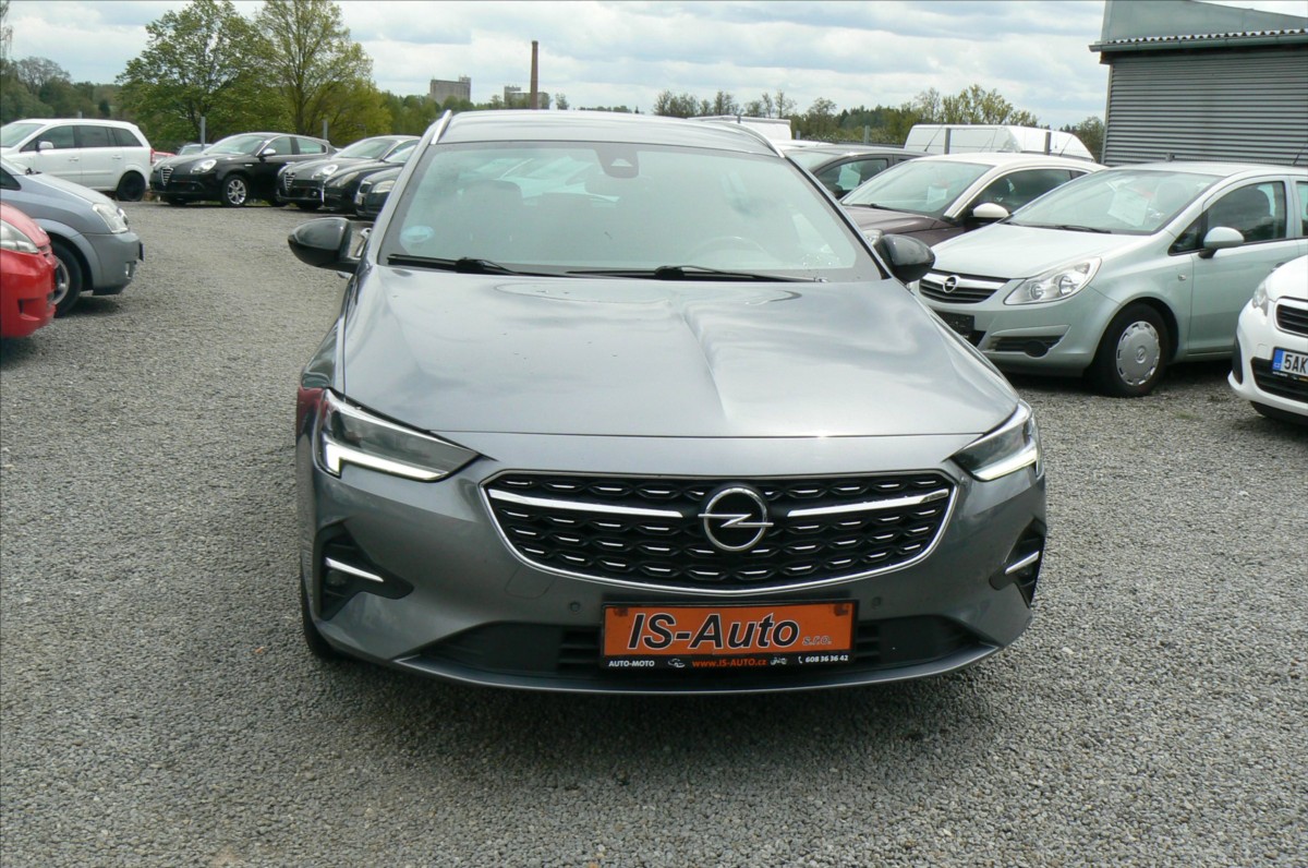opel-insignia-2-0-cdti-128-kw-sports-tourer - 2