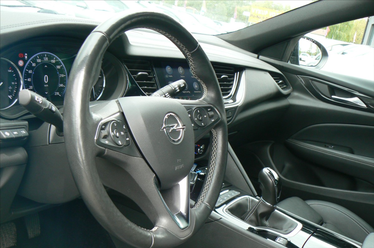 opel-insignia-2-0-cdti-128-kw-sports-tourer - 9