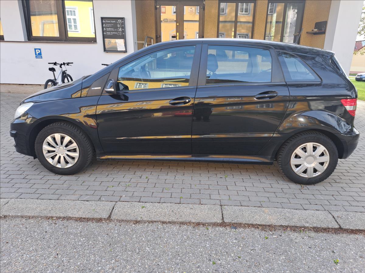 mercedes-benz-tridy-b-1-7-b180-i - 4