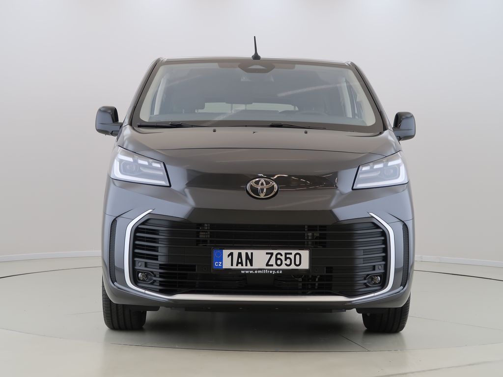toyota-proace-verso-2-2-d-4d-business-comfort - 1