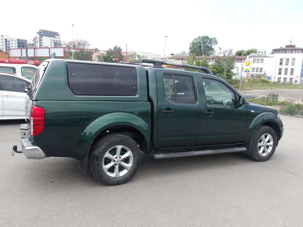 nissan-navara-2-5dci-4awd-automat - 8