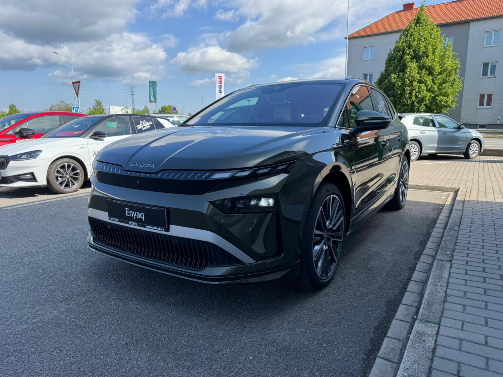 skoda-enyaq-iv-82-kwh-210-kw-iv-l-k-85 - 2
