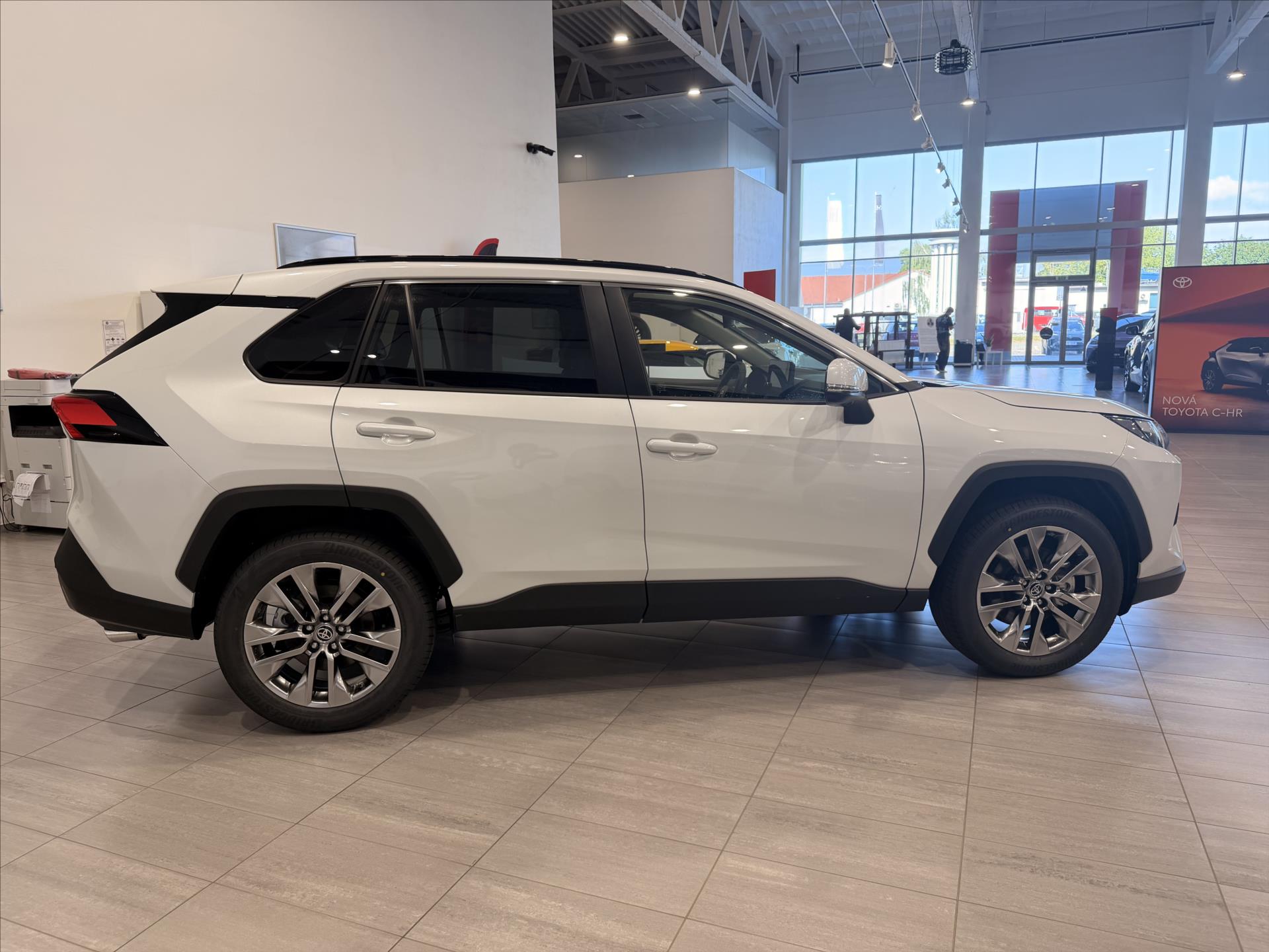 toyota-rav4-executive-2-5-hev-178k-4x4 - 5