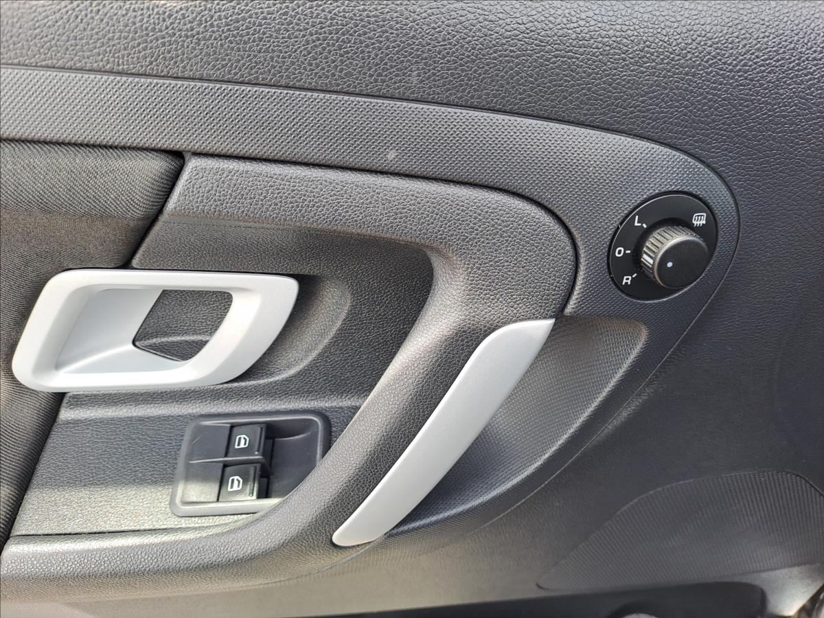 skoda-fabia-1-4-i-digiklima - 9