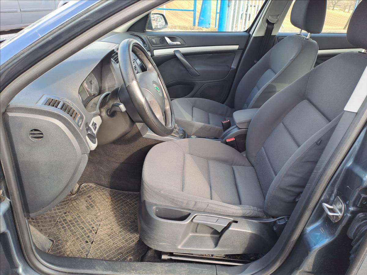 skoda-octavia-1-9-tdi-pd-ambiente - 4