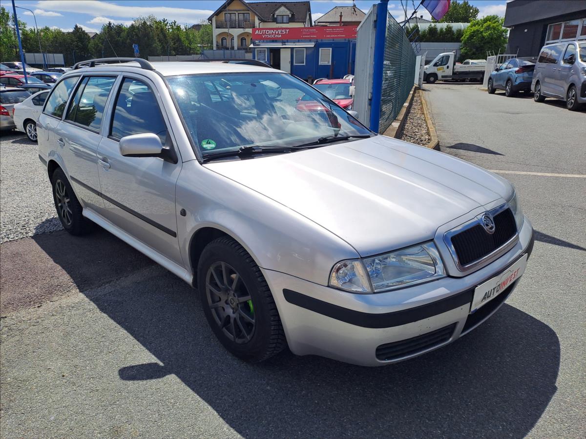 skoda-octavia-1-6-i-tour-klima - 1