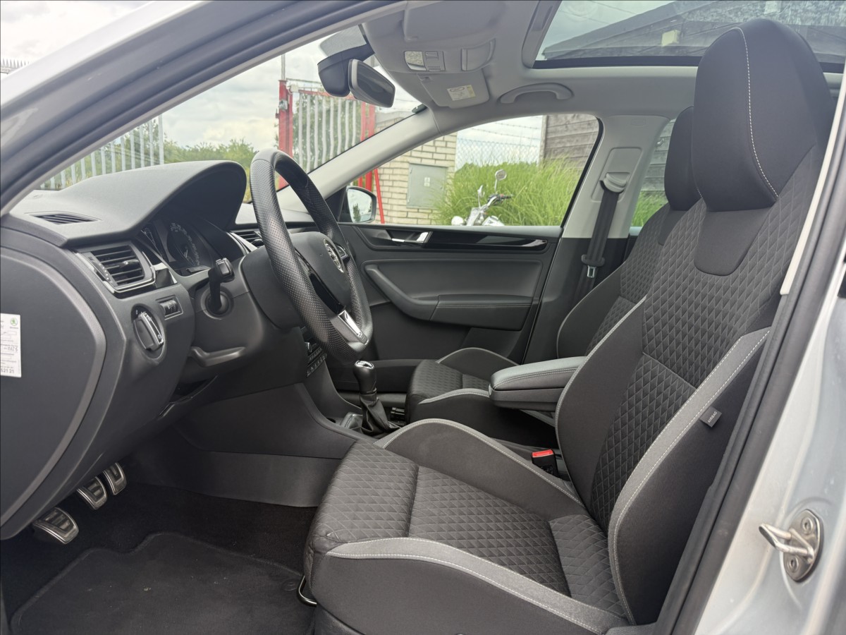 skoda-rapid-1-0-tsi-81kw-pano-6kvalt-tazne - 9