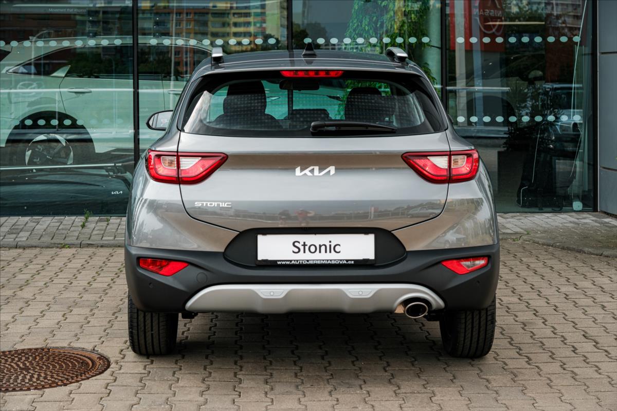 kia-stonic-1-2-dpi-spin - 5