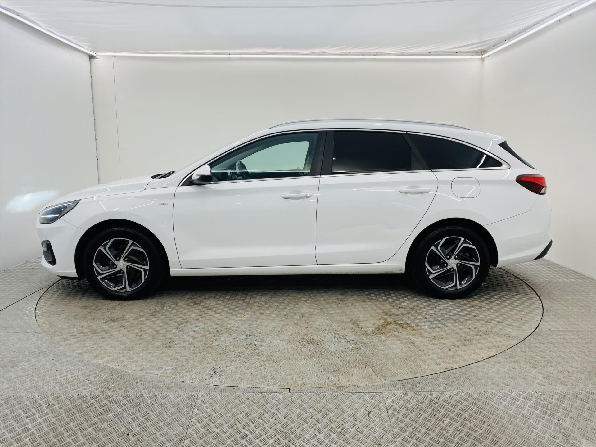 hyundai-i30-1-5-t-gdi-117kw - 2