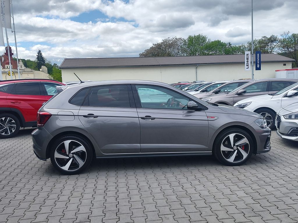 volkswagen-polo-2-0-tsi-147kw-gti-dsg - 3