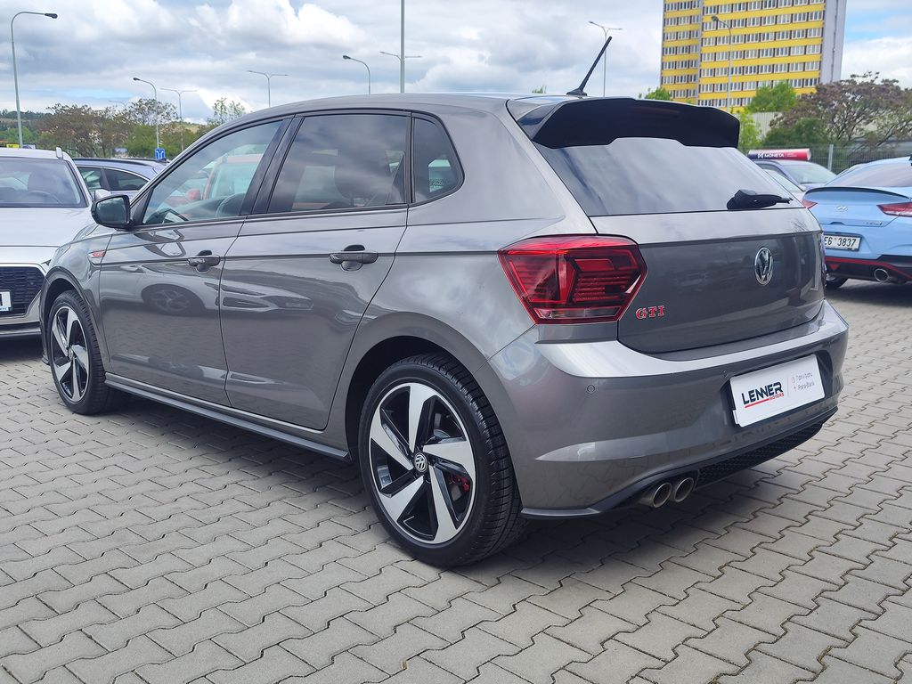 volkswagen-polo-2-0-tsi-147kw-gti-dsg - 6