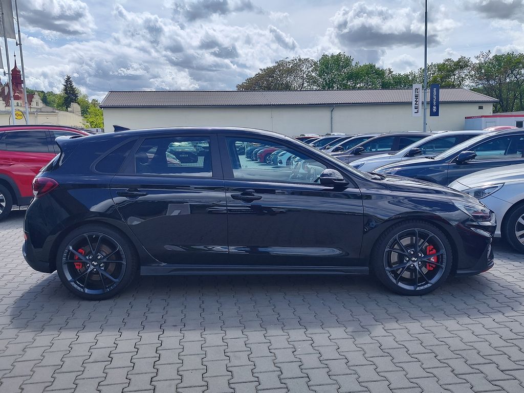 hyundai-i30-2-0-t-gdi-206kw-n-performance - 3