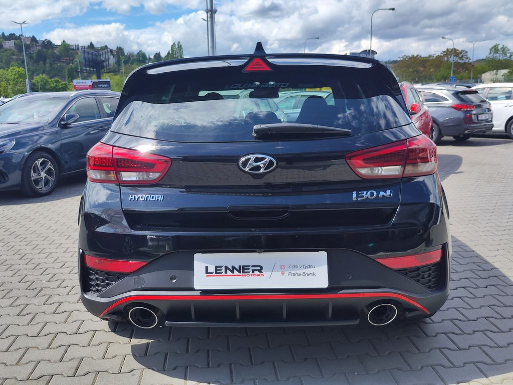 hyundai-i30-2-0-t-gdi-206kw-n-performance - 5