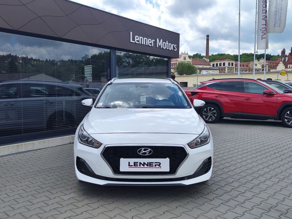 hyundai-i30-1-4-t-gdi-103kw-trikolor-komf - 1
