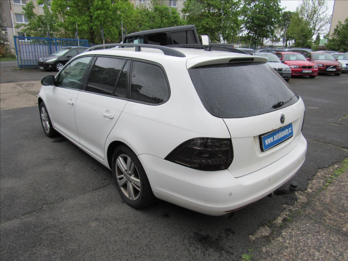 volkswagen-golf-1-2-tsi-77kw-variant-bluemotion - 3