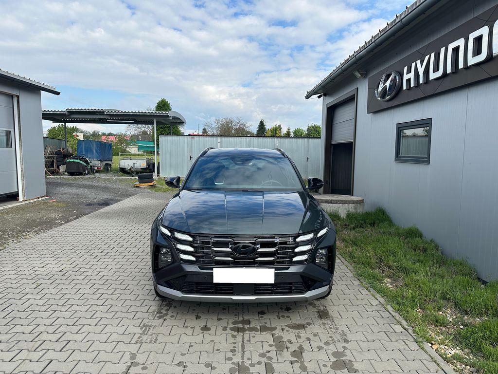 hyundai-tucson-1-6-tgdi-phev-2wd-edice-20-let - 1