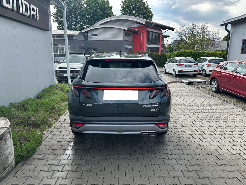 hyundai-tucson-1-6-tgdi-phev-2wd-edice-20-let - 5