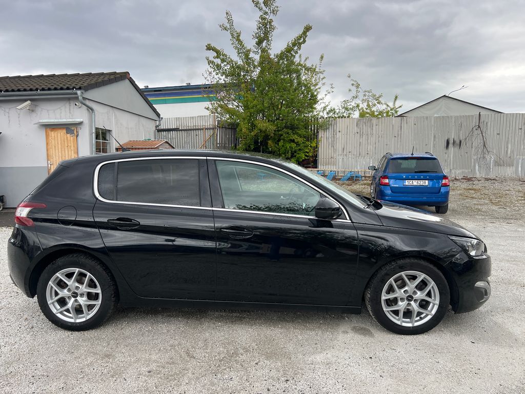 peugeot-308-1-6-hdi - 1