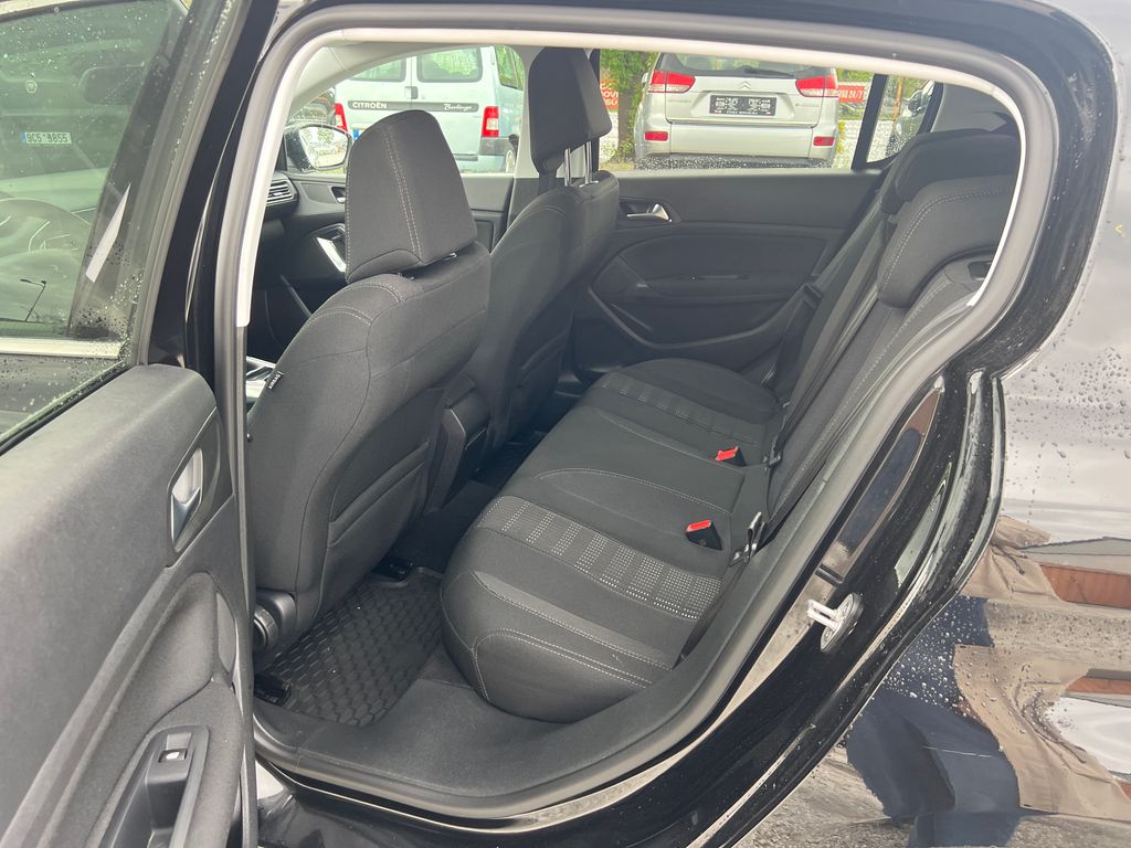 peugeot-308-1-6-hdi - 8