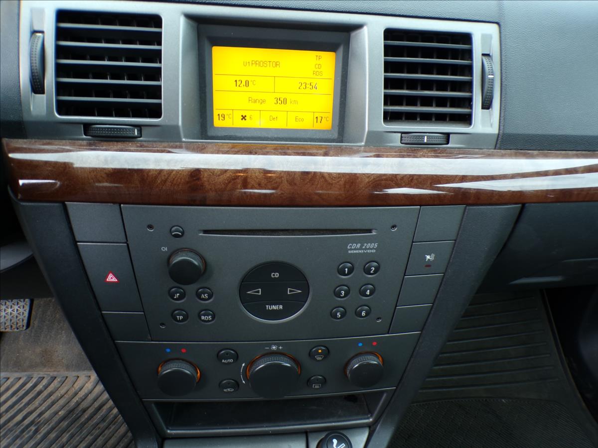 opel-vectra-2-0-dti - 8