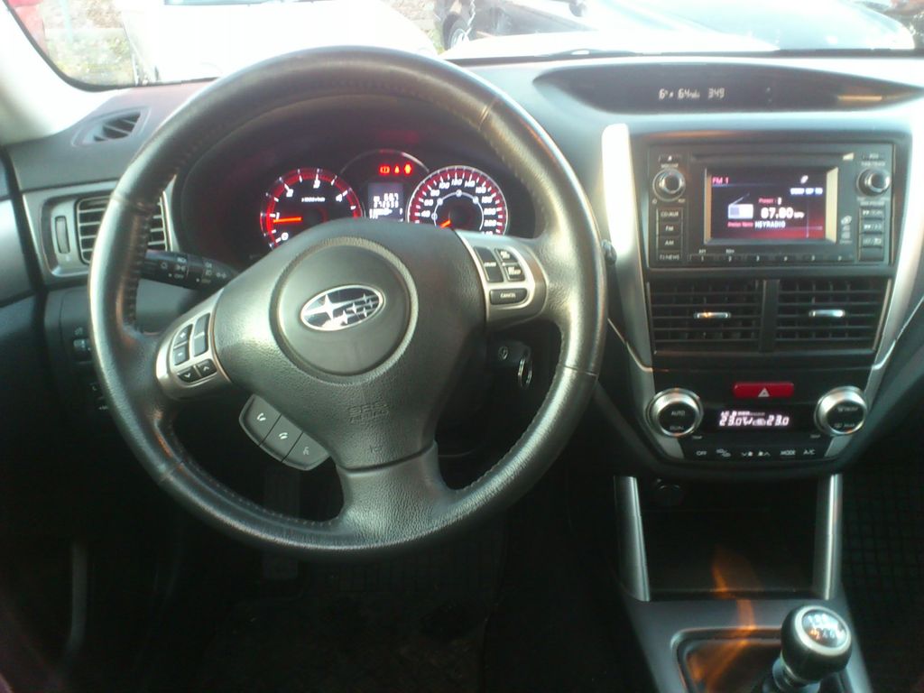 subaru-forester-2-0-td3-4x4 - 9