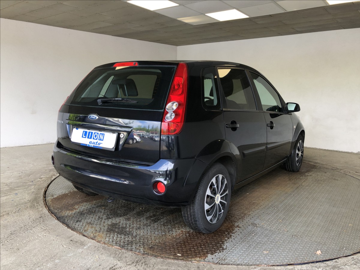 ford-fiesta-1-3-i - 6