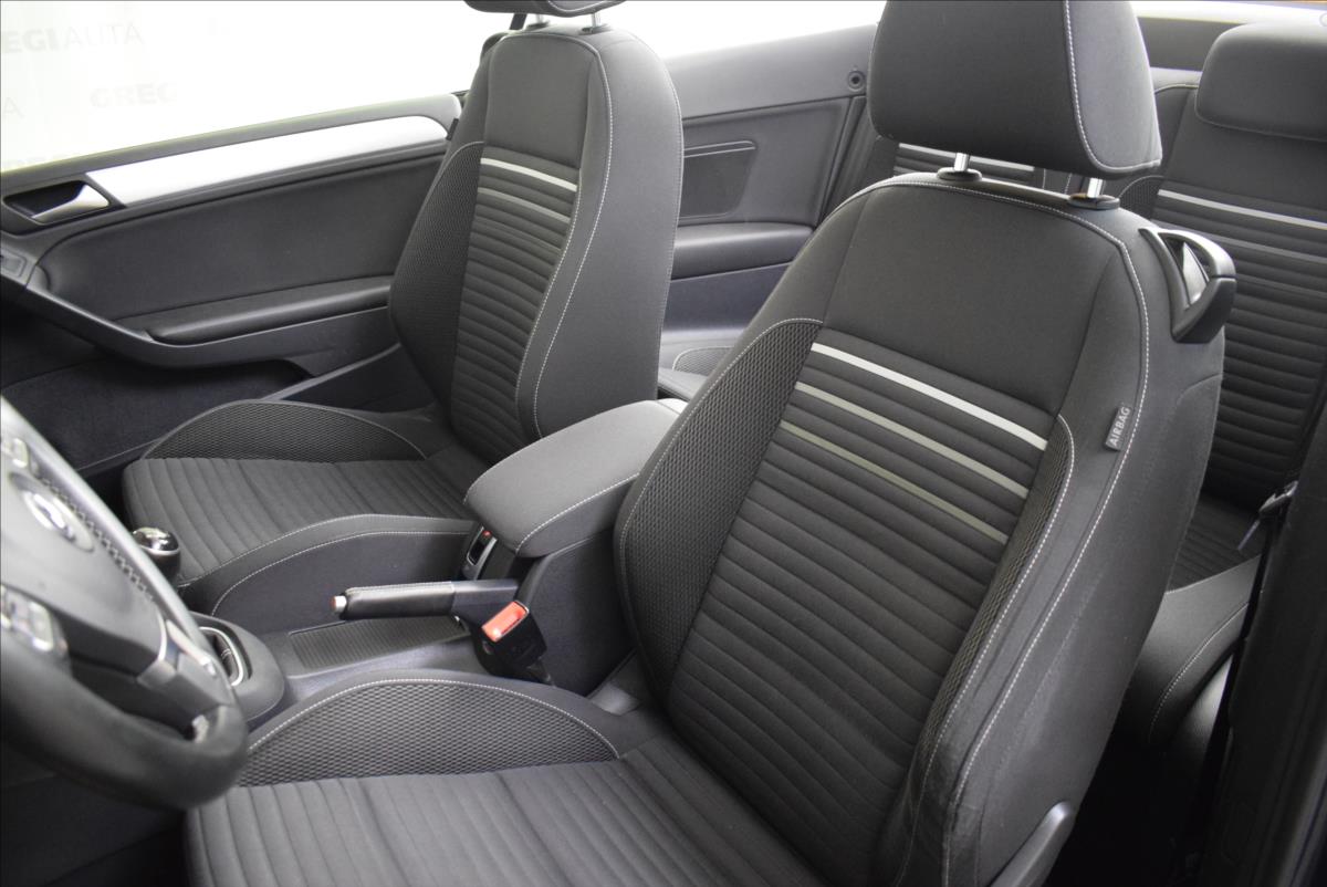volkswagen-golf-1-2-tsi-cup-1-maj-pr-servis - 9