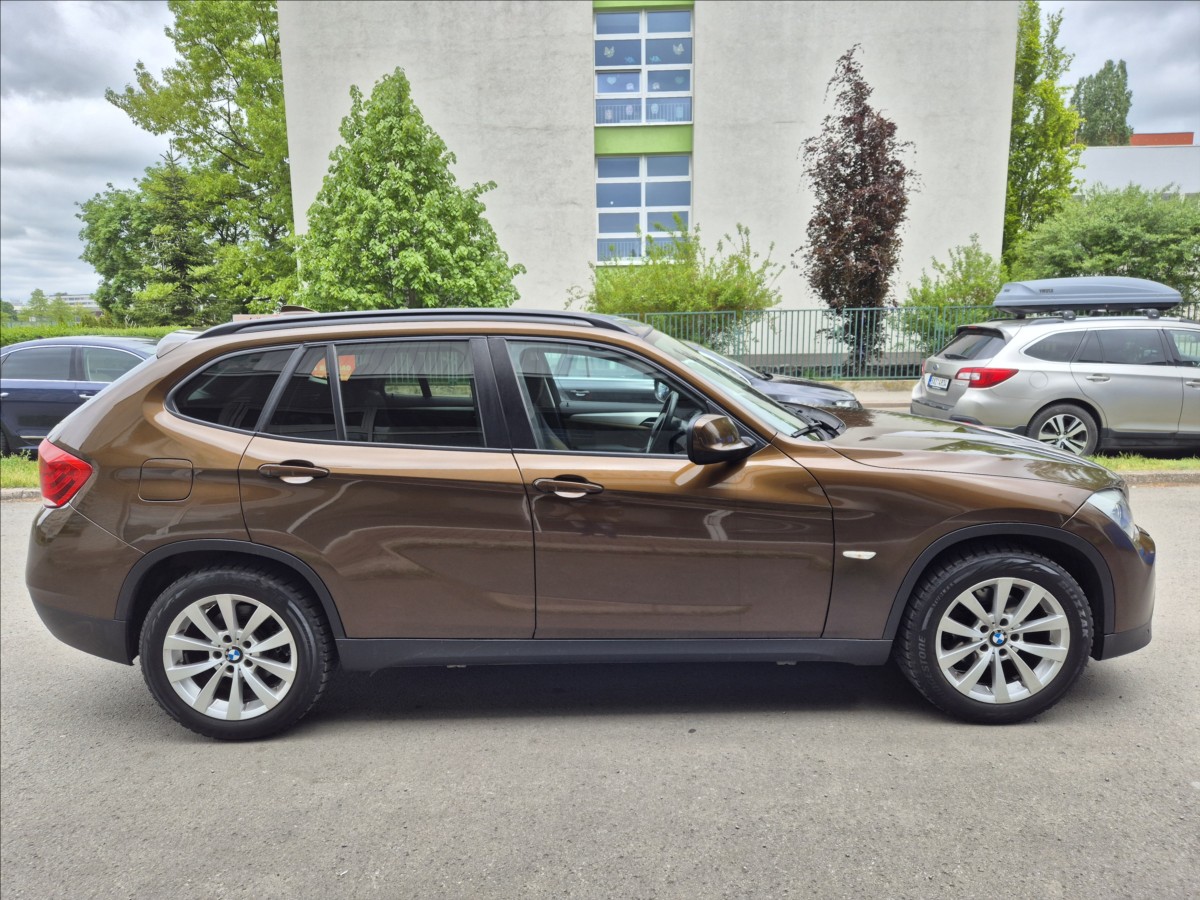 bmw-x1-xdrive-20d-at-nove-rozvody - 3