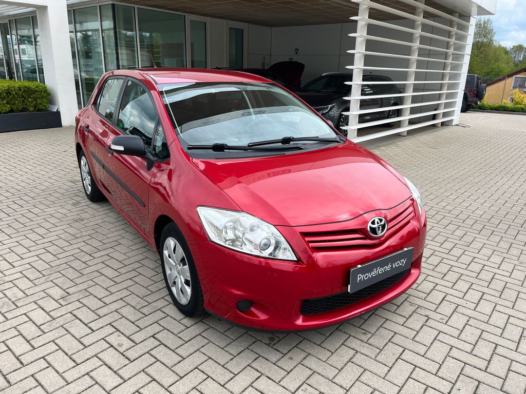 toyota-auris-1-6-valvematic-97kw - 7