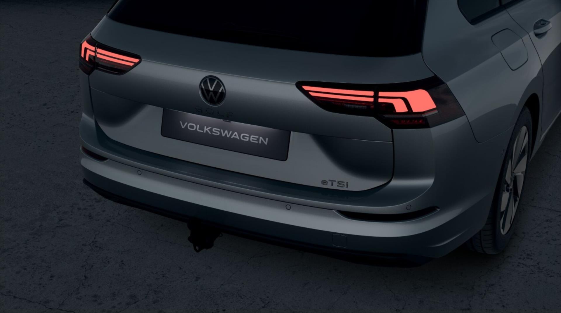 volkswagen-golf-variant-1-5-etsi-7dsg-mhev-people - 4