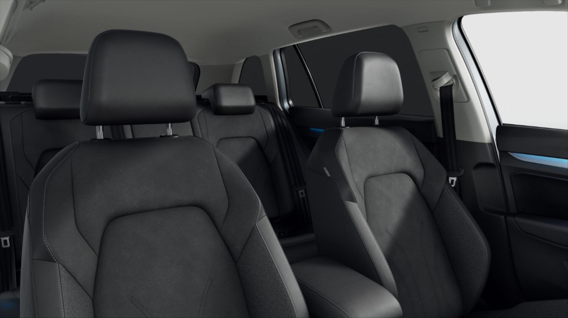 volkswagen-golf-variant-1-5-etsi-7dsg-mhev-people - 6